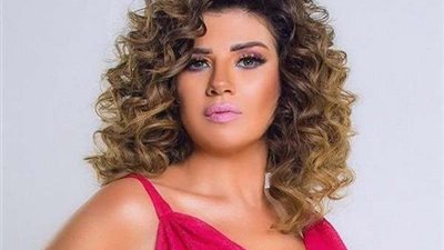 بطريقة مختلفة.. رانيا فريد شوقي تهنئ جمهورها بشم النسيم 