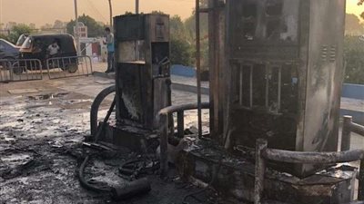 الدفع بـ 4 سيارات إطفاء للسيطرة على حريق بمحطة بنزين بالقناطر