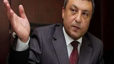 وزير البترول الأسبق يكشف سبب انهيار أسعار البترول الأمريكي