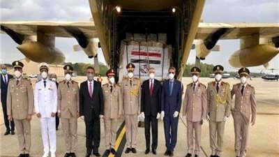 شاهد.. وصول شحنة المساعدات الطبية المصرية إلى أمريكا