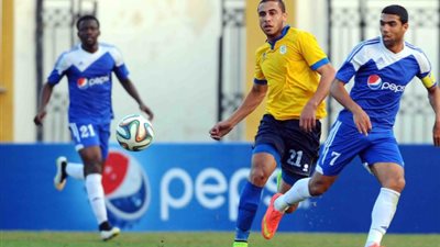 تعرف على طاقم تحكيم مباراة الإسماعيلي وسموحة في الدوري