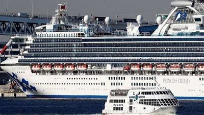 تفاصيل عبور سفينة إيطالية من قناة السويس على متنها 65 شخصًا مُصابًا بفيروس كورونا