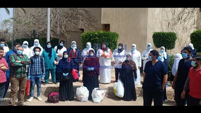 المدينة الجامعية بطنطا تحتفل بتعافي 6 حالات مصابة بفيروس كورونا