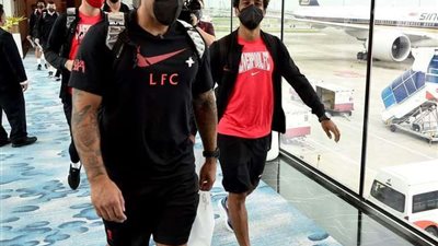 ليفربول يعلن وصول الفريق لسنغافورة استعدادا لمواجهة كريستال بالاس وديا