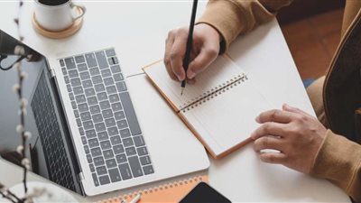 المراجعة النهائية.. رابط تحميل نموذج امتحان الفيزياء ثانوية عامة 2022 بالخطوات