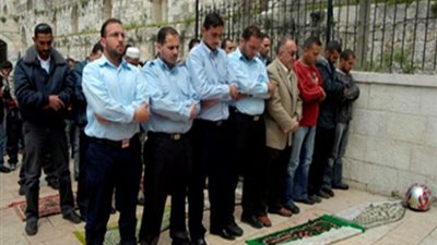 بالفيديو.. أول صلاة جمعة في شهر رمضان من داخل الأقصى