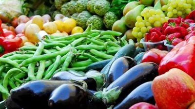 أسعار الخضروات والفاكهة اليوم الجمعة في الأسواق