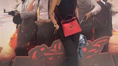لمياء كرم تنشر صورًا من حضورها لـ فيلم 
