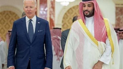 بايدن يعرب عن تطلعه لنجاح استضافة مصر قمة المناخ 