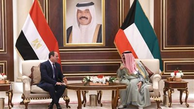 الرئيس يلتقي ولي عهد الكويت على هامش قمة جدة للأمن والتنيمة