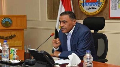 محافظ مطروح: هناك توازن كبير بين تعريفة الركوب وسعر الوقود الجديد