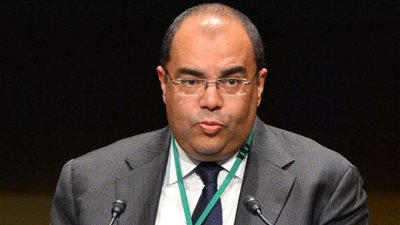 ‬ محمود محيى الدين يناقش التحضيرات لقمة المناخ مع عدد من المسئولين بسنغافورة