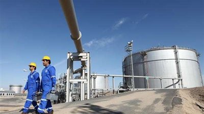 الكويت تغلق عددا من الآبار النفطية لهذا السبب