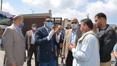 محافظ الدقهلية يتابع عمليات توريد محصول القمح ويؤكد توريد 37 ألف طن