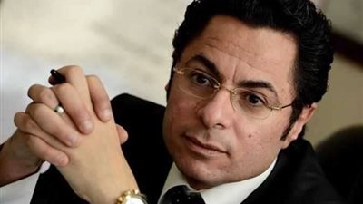 خالد أبو بكر: 