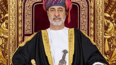 سلطان عمان يعزي ملك البحرين لوفاة الشيخة مثايل بنت علي بن عيسى