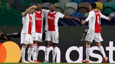 أياكس يقترب من التعاقد مع هداف مانشستر يونايتد