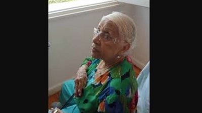 بعد تسلمها شقة على النيل.. سيدة العوامة توجه الشكر والتقدير للرئيس السيسي