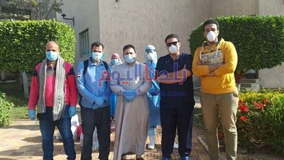 لا تشعر بالخجل وتوجه لأقرب مستشفى.. مناشدات عاجلة للمصريين حال ظهور أعراض كورونا