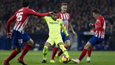 نجم برشلونة يرفض العودة ويفضل البقاء خارج 