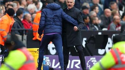 مورينيو يتمنى استكمال موسم الدوري الإنجليزي