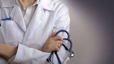 ضبط طالب بجامعة خاصة ينتحل صفة طبيب أسنان بسوهاج