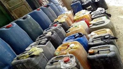 قبل بيعها بالسوق السوداء.. ضبط 20 ألف لتر سولار بمخزن غير مرخص بالبحيرة