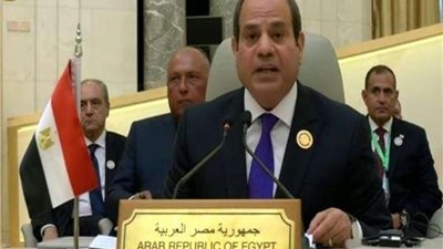 أحمد موسى: الرئيس السيسي قائد بطل ينقل مصر نحو الجمهورية الجديدة