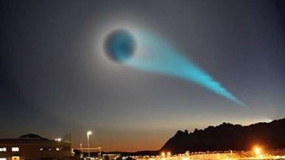 ما حقيقة الأجسام الغريبة التي تحلق في سماء تركيا ولبنان وإسرائيل؟ (فيديو)