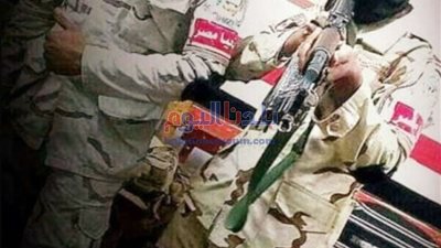 في مشهد عظيم.. المئات من أهالي المنوفية يشيعون جثمان شهيد بئر العبد
