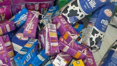 ضبط 5400 عبوة عصير غير صالحة بسوهاج