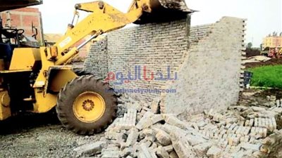 حملات لإزالة التعديات على أملاك الدولة والأراضي الزراعية ونهر النيل