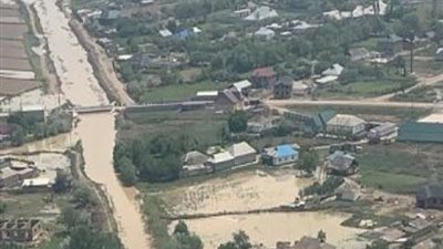 انهيار جزئي بسد 