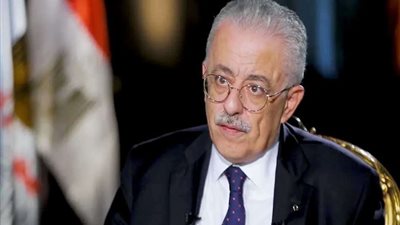 وزير التعليم يوضح فكرة تدريس العلوم والرياضيات بالإنجليزي لأولى إعدادي