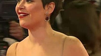 بالفيديو.. منة شلبي تخترق الخطوط وتظهر شبه عارية ببرومو فيلم مصري