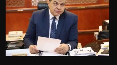 القوى العاملة: تعيين 4166 شابا منهم 87 