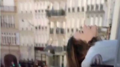 بكل جرأة.. كارول سماحة تكشف عن رأيها في حفلات الـ