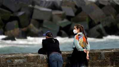 تخفيف إجراءات كورونا.. أوروبا تعود مجددًا للحياة