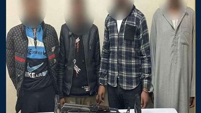 ضبط 4 أشخاص متهمين بسرقة صناديق إشارات القطارات بالشرقية