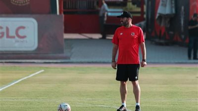 سواريش يعلن قائمة الأهلي لمواجهة المقاولون العرب في الدوري المصري