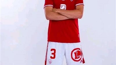 هل أصبح أشرف داري أغلى صفقة بيع في تاريخ الدوري المغربي؟