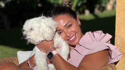 برفقة كلبها.. شاهد أحدث ظهور لداليا البحيري