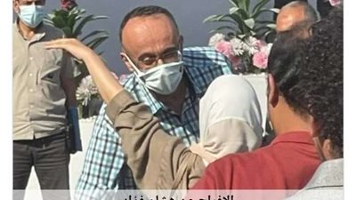 لحظة الإفراج عن الصحفي هشام فؤاد بعفو رئاسي بالزغاريد والأحضان