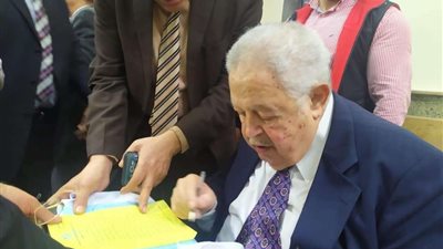 نقيب المحامين يقرر إحياء مجلة المحاماة والكتاب المدعم وإعادة المكتبات بالمحاكم