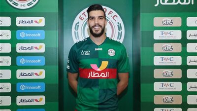 بعد قرار الأهلي.. وليد أزارو يدرس عروض خليجية