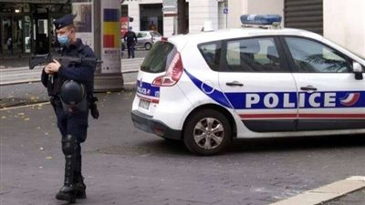 بسبب مرضه النفسي .. شاب يقتل والده ويصيب أشقاءه الخمسة