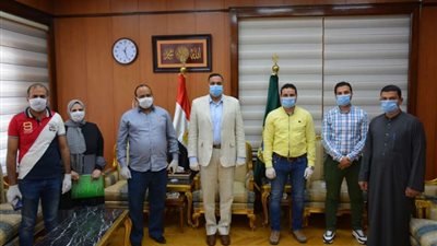 تسليم 230 ألف جنيه مساعدات للأسر الأولى بالرعاية في الدقهلية