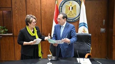 وزير البترول يستقبل ماري ليماي رئيس المؤسسة الكندية لسك العملة