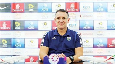 رازوفيتش: ترشيحي لقيادة منتخب الإمارات شرف كبير