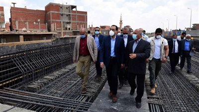 رئيس الوزراء يتفقد عددًا من مشروعات الطرق والكباري بالقليوبية